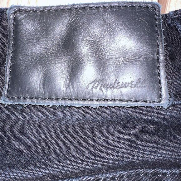 Madewell The Perfect Vintage Jean in Black - Size 28 x 25.5 - Picture 4 of 9